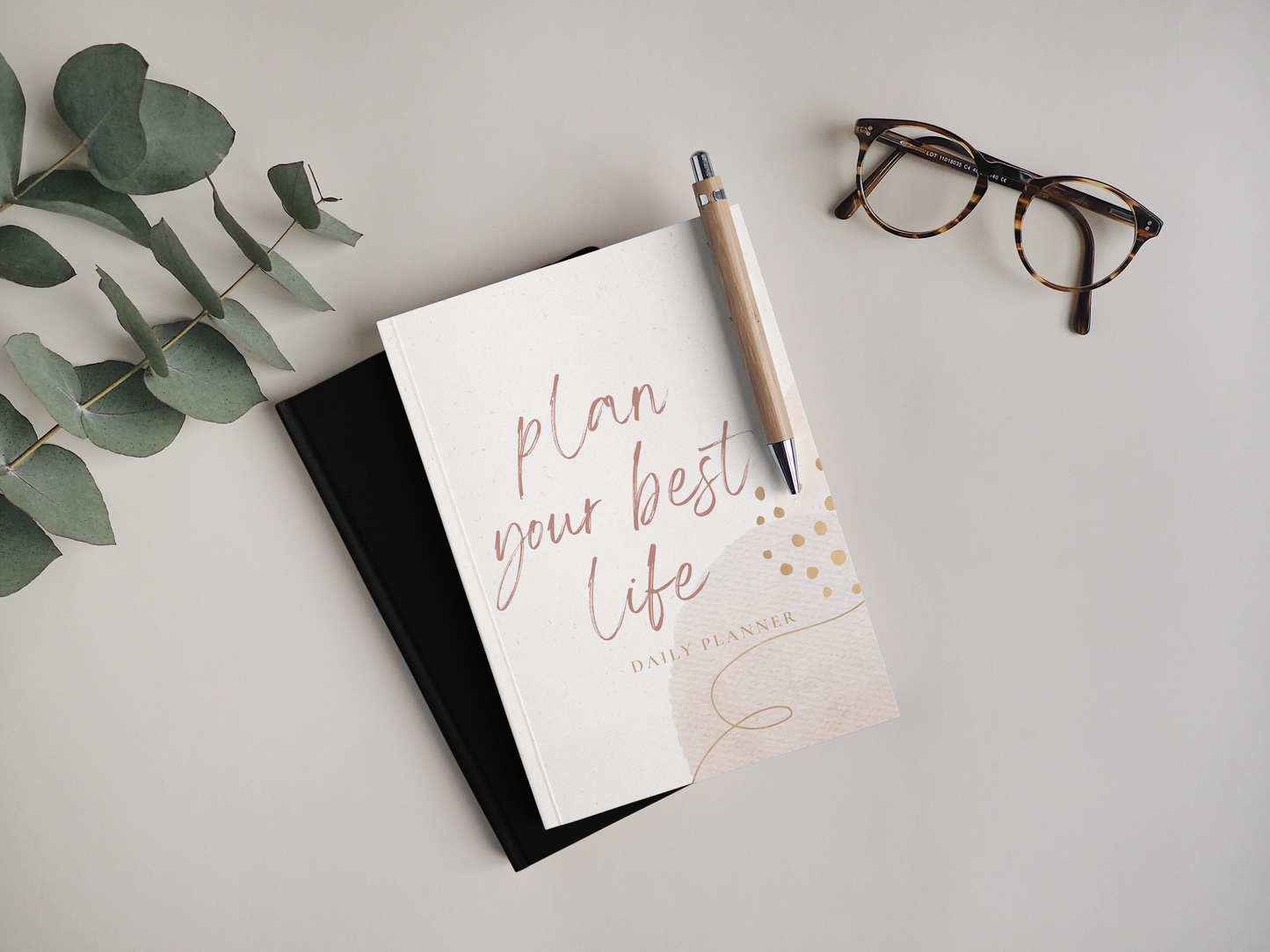 "White and Pink" Plan Your Best Life: Daily Planner, Journal, and SMART Goal Tracker