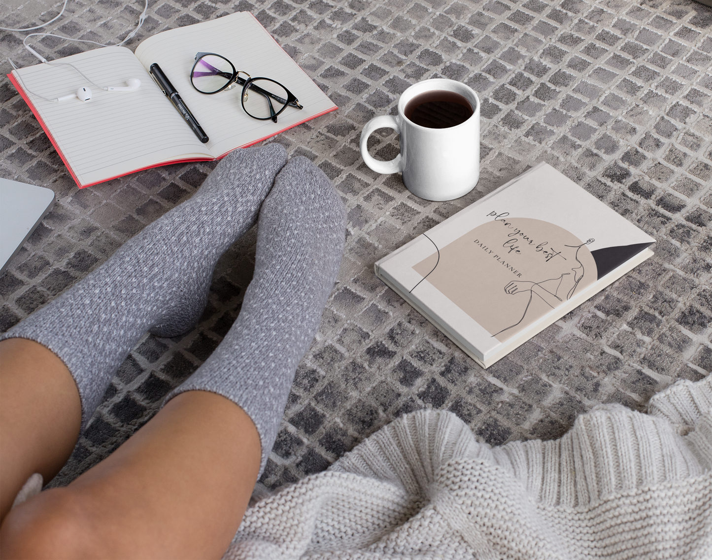 Line Art Figure | Plan Your Best Life: Daily Planner, Journal, and SMART Goal Tracker
