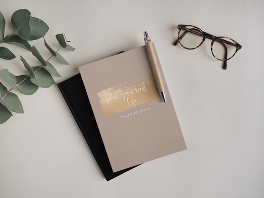 "Brown and Gold" Plan Your Best Life: Daily Planner, Journal, and SMART Goal Tracker